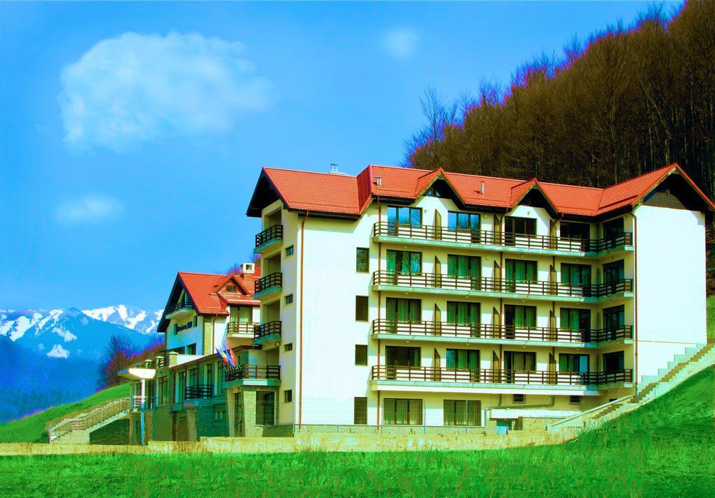 Hotel Floris Cheia  Bagian luar foto
