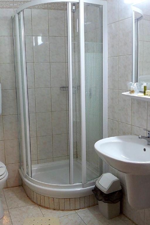 Hotel Floris Cheia  Ruang foto