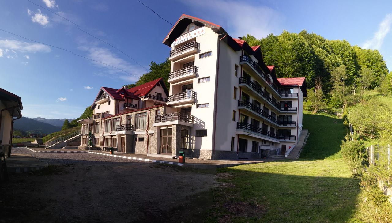 Hotel Floris Cheia  Bagian luar foto